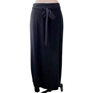 Liz Claiborne Elegant Black Maxi Skirt with Bow Detail